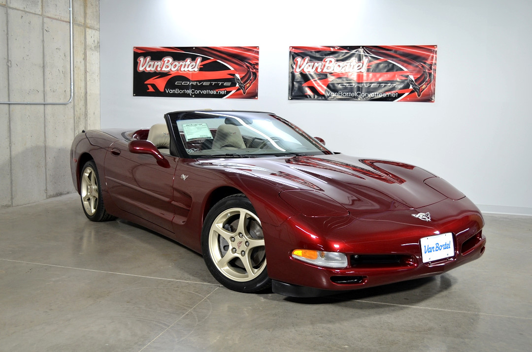 Used 2003 Chevrolet Corvette Base with VIN 1G1YY32G635126726 for sale in Macedon, NY